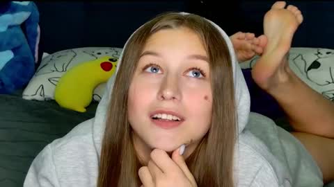 Emily online show from November 21, 2025, 5:22 pm