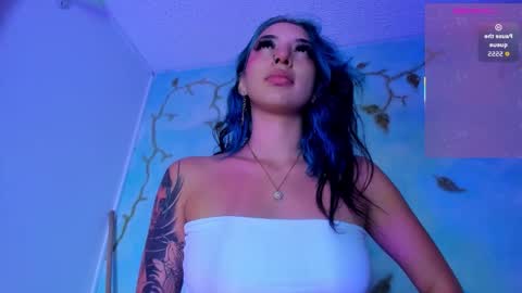 miss_evans_ online show from March 26, 2026, 3:01 am