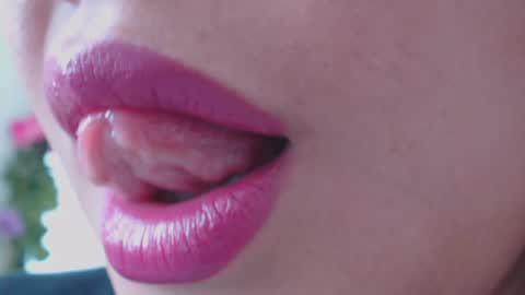 Miss Evoleth online show from December 8, 2024, 1:14 pm