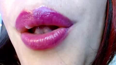 Miss Evoleth online show from January 27, 2025, 9:13 am