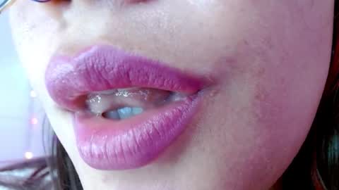 Miss Evoleth online show from February 21, 2025, 9:34 am