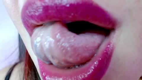 Miss Evoleth online show from February 28, 2025, 8:20 am