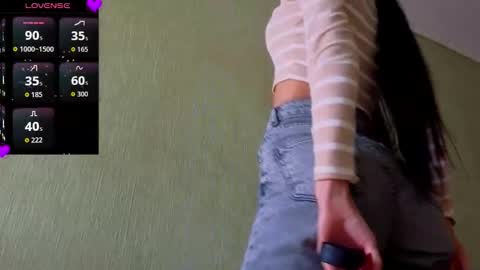 ................................ online show from October 31, 2025, 1:34 pm