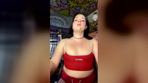 miss_honeypotpie online show from January 13, 2026, 10:04 pm