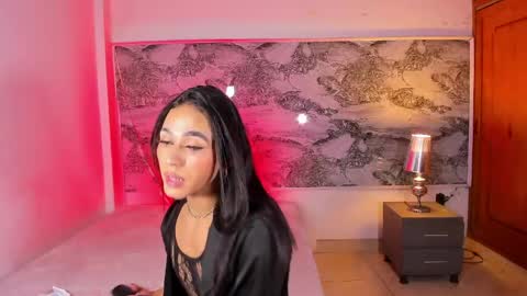 miss_khalifadoll online show from May 11, 2026, 4:18 am