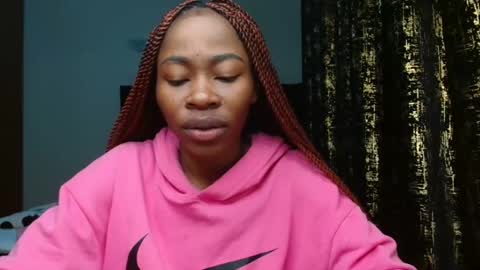Snapshot of miss_kiarrafit chatting on February 7, 2025, 1:04 am Miss Kiarrafit online show from February 7, 2025, 1:04 am
