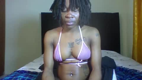 Snapshot of miss_kiarrafit chatting on October 27, 2025, 9:19 pm Miss Kiarrafit online show from October 27, 2025, 9:19 pm
