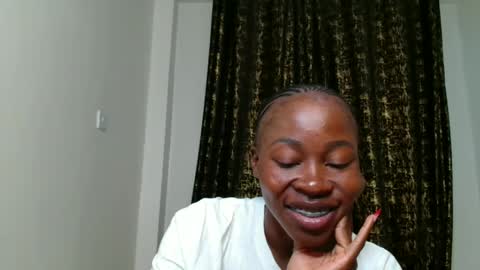 Miss Kiarrafit online show from May 4, 2026, 3:08 pm