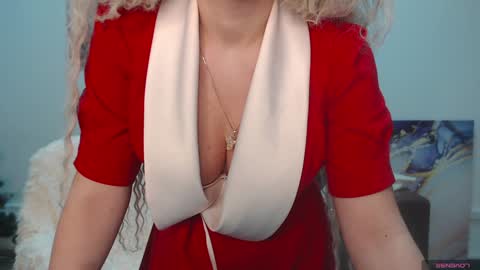 miss_kiten online show from February 5, 2025, 11:28 pm