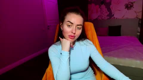 miss_kiten online show from March 17, 2026, 10:35 pm