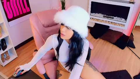 Miss koko online show from June 12, 2026, 3:16 am