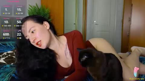 Snapshot of miss_leee chatting on December 19, 2024, 4:57 pm Laura online show from December 19, 2024, 4:57 pm