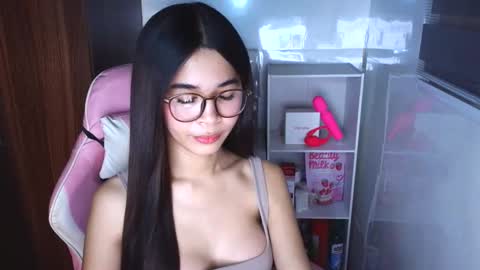 Snapshot of miss_lei18 chatting on October 27, 2025, 9:52 pm leii online show from October 27, 2025, 9:52 pm