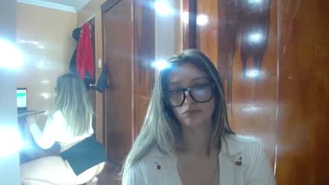 lilieth  online show from November 5, 2025, 6:30 pm