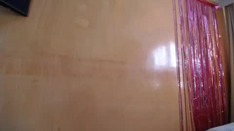 lilieth  online show from December 2, 2025, 6:58 pm