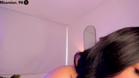 Mian  online show from October 3, 2025, 8:50 pm