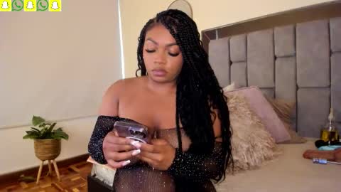 Mian  online show from December 4, 2025, 8:39 pm