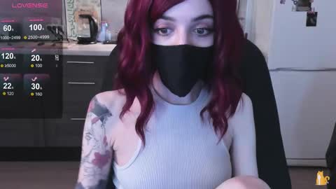 miss_milina online show from December 3, 2025, 2:48 pm