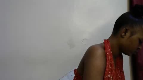 Snapshot of miss_rihanna2 chatting on September 14, 2025, 12:48 pm miss_rihanna2 online show from September 14, 2025, 12:48 pm