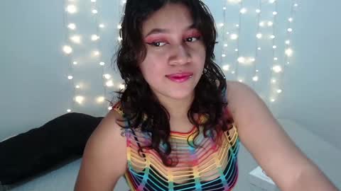 Snapshot of miss_rose1 chatting on January 28, 2025, 11:28 am ROS online show from January 28, 2025, 11:28 am