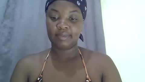 Snapshot of miss_sexy0012 chatting on March 15, 2026, 4:07 am Nia online show from March 15, 2026, 4:07 am