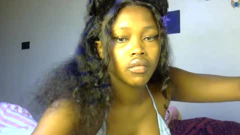 Snapshot of miss_sexyyy chatting on October 15, 2025, 2:06 pm miss_sexyyy online show from October 15, 2025, 2:06 pm