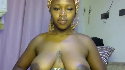 Snapshot of miss_sexyyy chatting on October 30, 2025, 1:12 pm miss_sexyyy online show from October 30, 2025, 1:12 pm