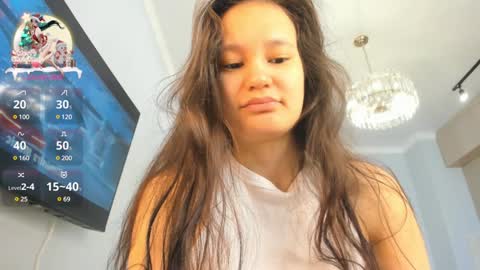 Snapshot of miss_shine_ chatting on January 11, 2025, 4:48 am Miss shine online show from January 11, 2025, 4:48 am