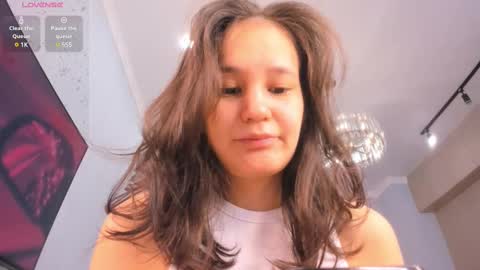 Snapshot of miss_shine_ chatting on February 16, 2025, 4:20 am Miss shine online show from February 16, 2025, 4:20 am