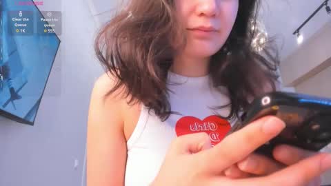 Snapshot of miss_shine_ chatting on March 8, 2025, 4:23 am Miss shine online show from March 8, 2025, 4:23 am