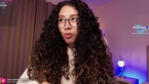 Amy Olivera online show from October 10, 2025, 1:10 pm