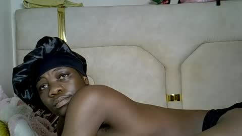 Snapshot of miss_squirty2 chatting on June 25, 2026, 5:12 am jasmine online show from June 25, 2026, 5:12 am