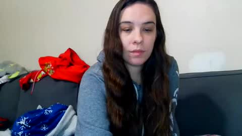 Bella online show from June 2, 2026, 5:04 pm