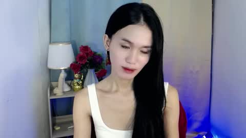 Snapshot of miss_sunshinex chatting on January 31, 2025, 3:30 am Shine online show from January 31, 2025, 3:30 am
