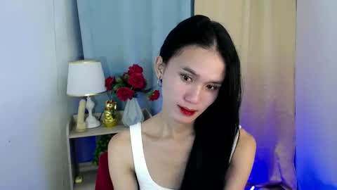 Snapshot of miss_sunshinex chatting on February 8, 2025, 1:54 am Shine online show from February 8, 2025, 1:54 am