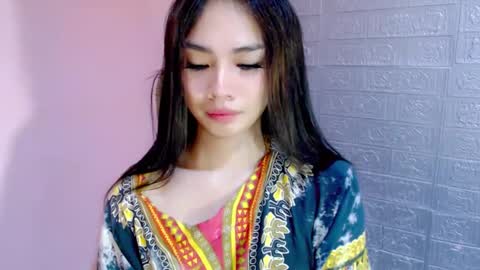 Snapshot of miss_sweety_17 chatting on January 10, 2025, 1:53 am Jean Marie online show from January 10, 2025, 1:53 am