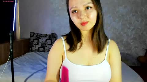 JULIE online show from June 3, 2026, 2:33 pm
