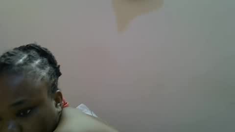 miss_velour online show from April 15, 2026, 8:10 am