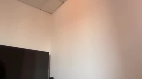 Ameliahs online show from October 2, 2025, 12:45 pm