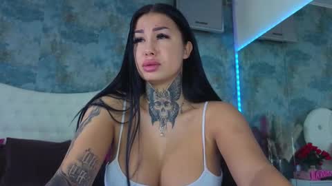 Snapshot of missangellxx chatting on September 24, 2025, 8:28 am missangellxx online show from September 24, 2025, 8:28 am