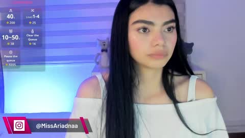 Ariadna Ruiz online show from April 24, 2026, 12:07 pm
