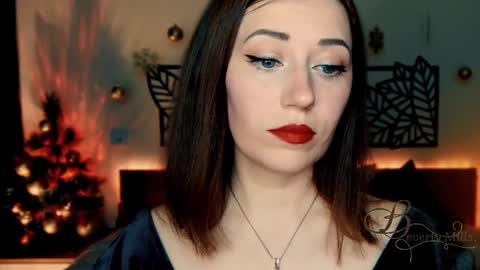 The divine Beverly online show from December 19, 2024, 6:23 pm