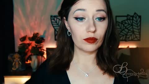 The divine Beverly online show from February 1, 2025, 7:34 pm