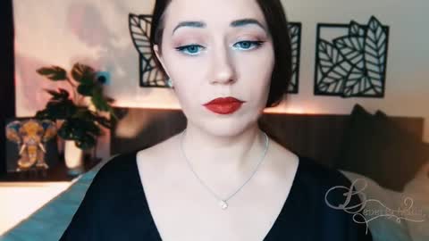 The divine Beverly online show from February 21, 2025, 10:50 am