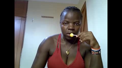 misscandy352_ online show from May 17, 2026, 2:13 pm