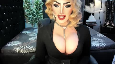PRIESTESS CHANNEL online show from October 19, 2025, 8:42 pm