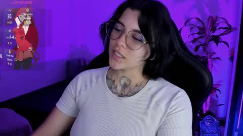 Missy Charlottte.  Hey remember to give me a thumbs up ty online show from October 18, 2025, 2:36 am