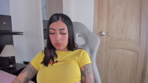Snapshot of misscheelsee_as chatting on January 10, 2025, 6:17 pm misscheelsee_as online show from January 10, 2025, 6:17 pm
