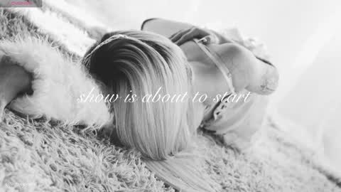 Chloe freelance model Please your thumbs up are important  online show from February 28, 2026, 11:28 pm