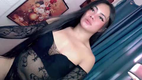 Snapshot of missconceptwow69 chatting on February 10, 2026, 4:49 am Nicole online show from February 10, 2026, 4:49 am